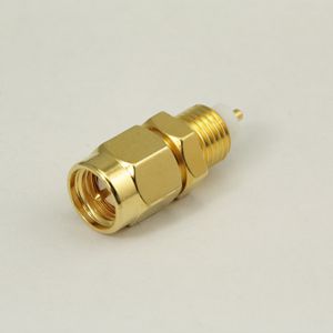 SMA 公头窗墙安装连接器