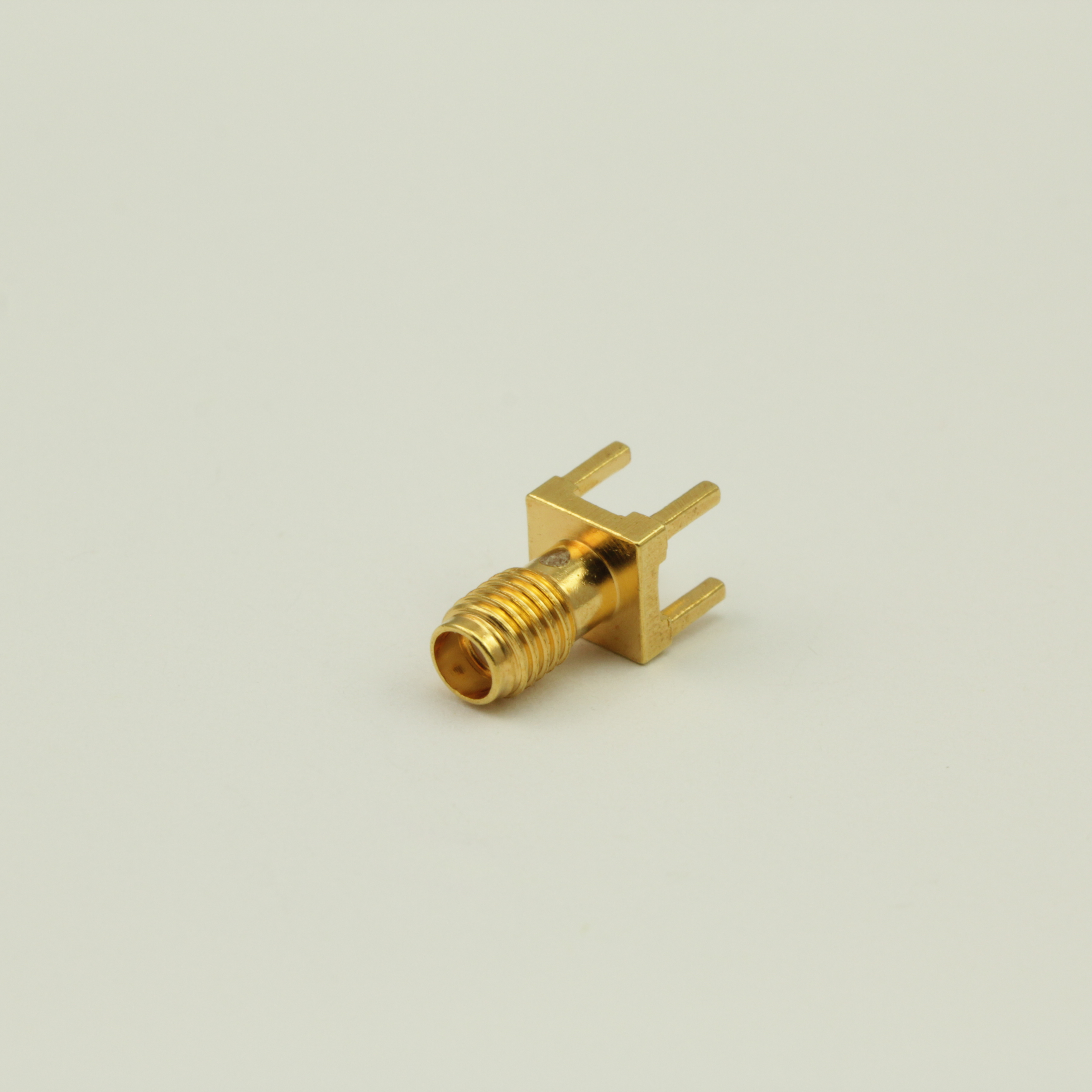 SSMA接PCB母头连接器