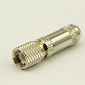 L9(1.6/5.6) 公头电缆安装连接器